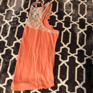Rue 21 tank